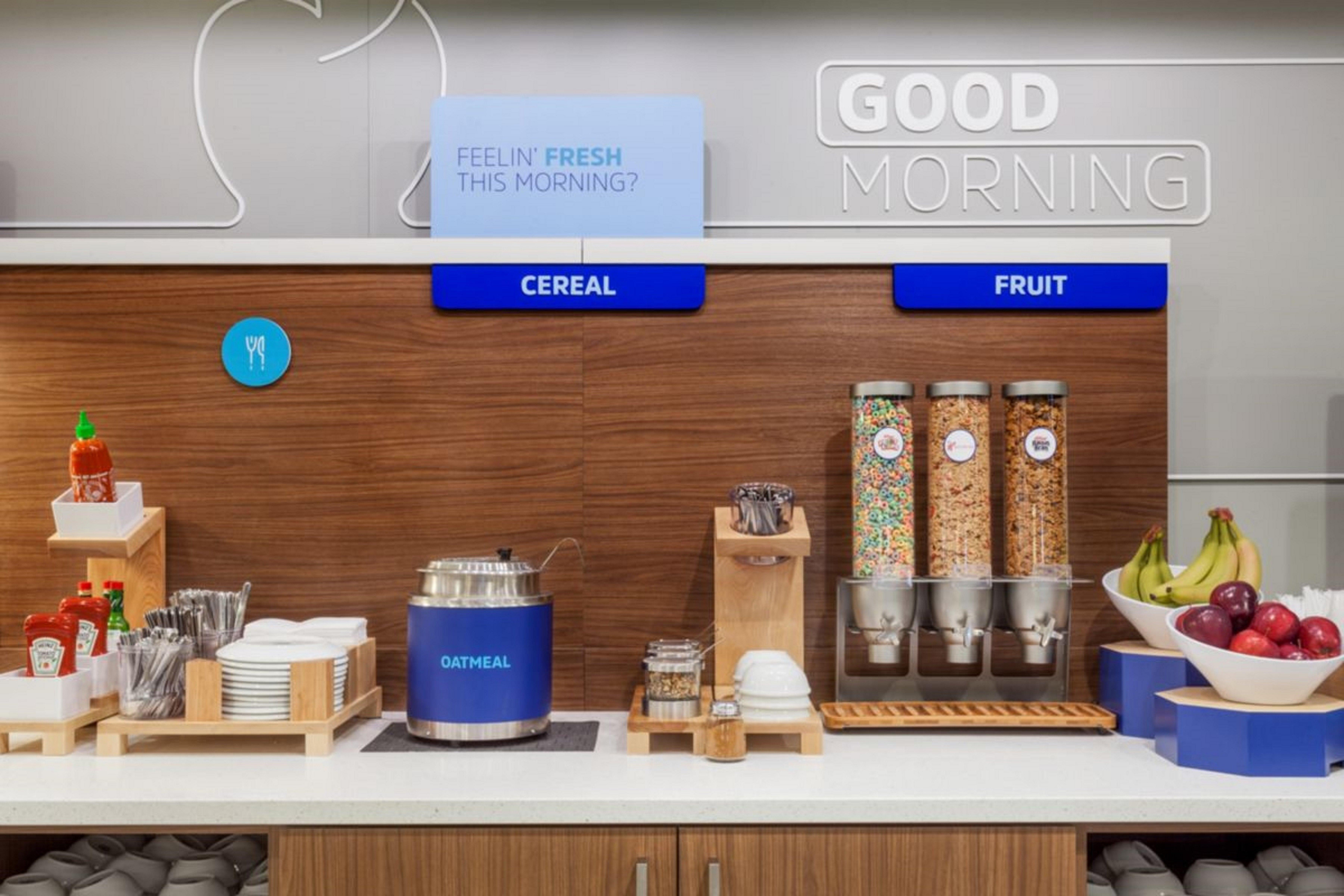 Holiday Inn Express & Suites - West Des Moines - Jordan Creek By Ihg Bagian luar foto