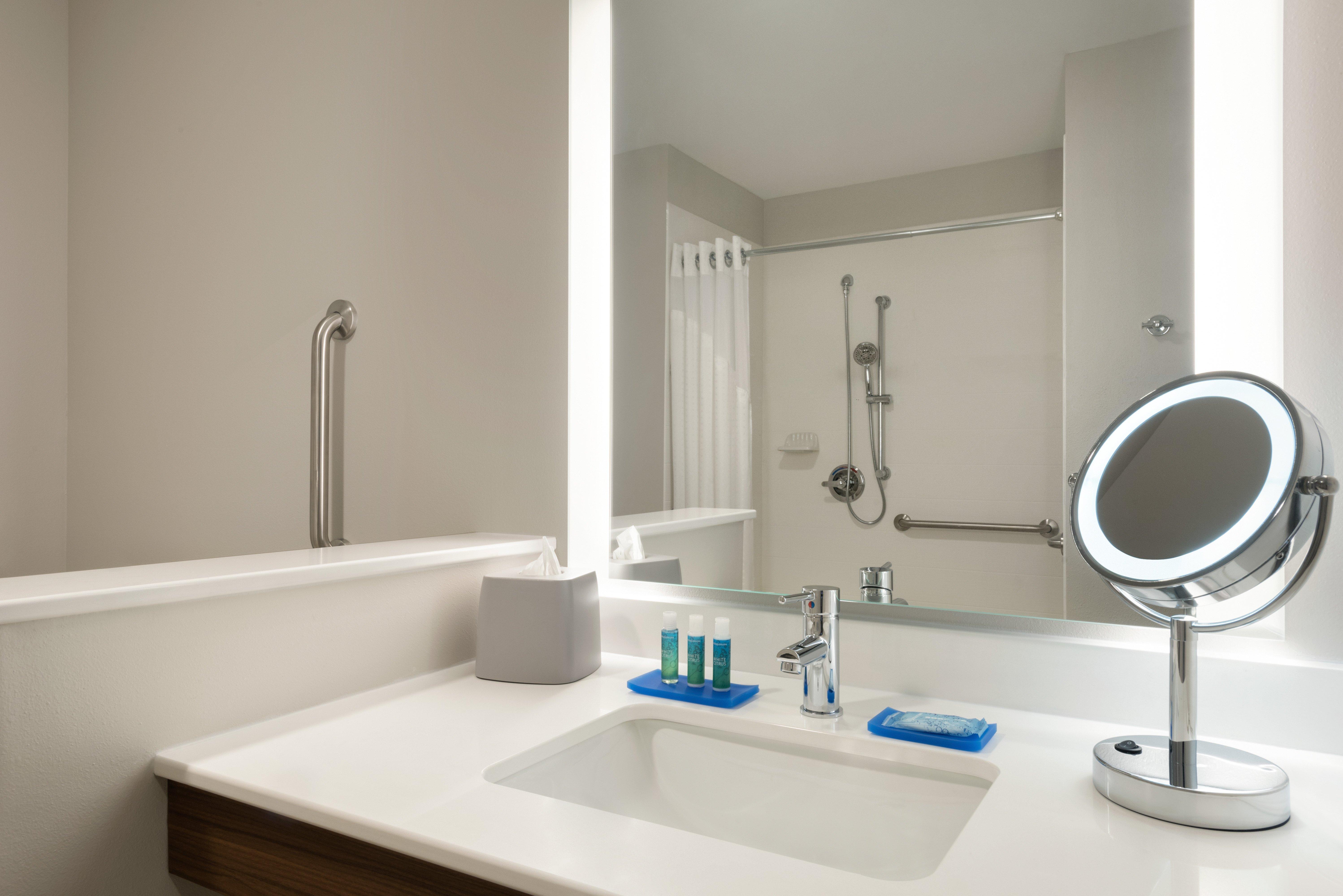 Holiday Inn Express & Suites - West Des Moines - Jordan Creek By Ihg Bagian luar foto