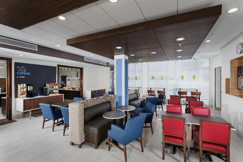 Holiday Inn Express & Suites - West Des Moines - Jordan Creek By Ihg Bagian luar foto